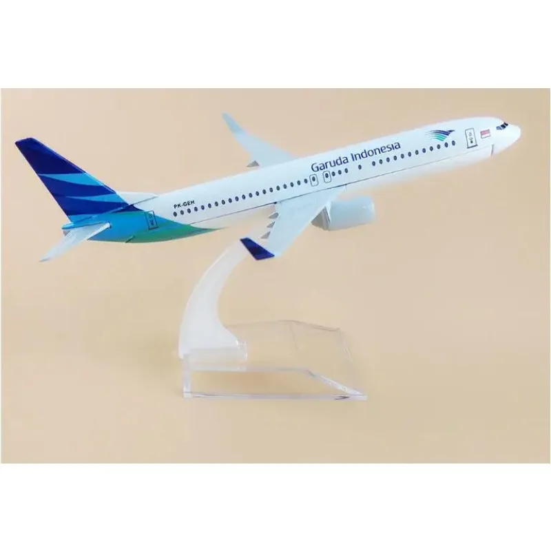 16cm Alloy Metal Air Garuda Indonesia Airlines Plane Model Boeing 737 B737 PK-GEH Airways Airplane Model Aircraft Mode