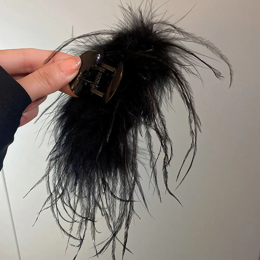 

Plume Hair Claw Clip Creative Flurry Jaw Clip Durable Lightweight Women Hair Accessory for Party Family Gathering Wedding