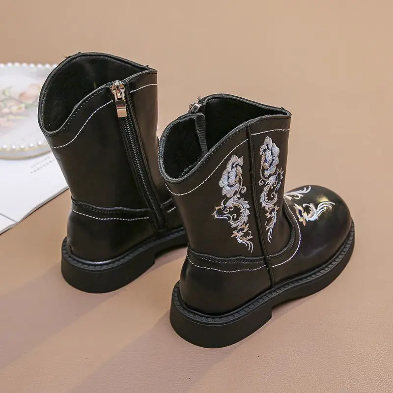 Children’s Embroidered Western Cowboy Boots Unisex Soft Sole Mid Calf Riding Boots Retro Fall 2026 Fashion for Boys Girls