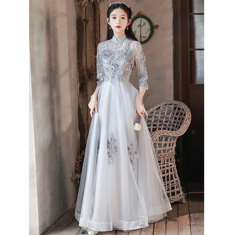 

Beauty-Emily Vintage High Neck Embroidery A Line Evening Dress Appliques Long Sleeve Women Prom Gown Floor Length