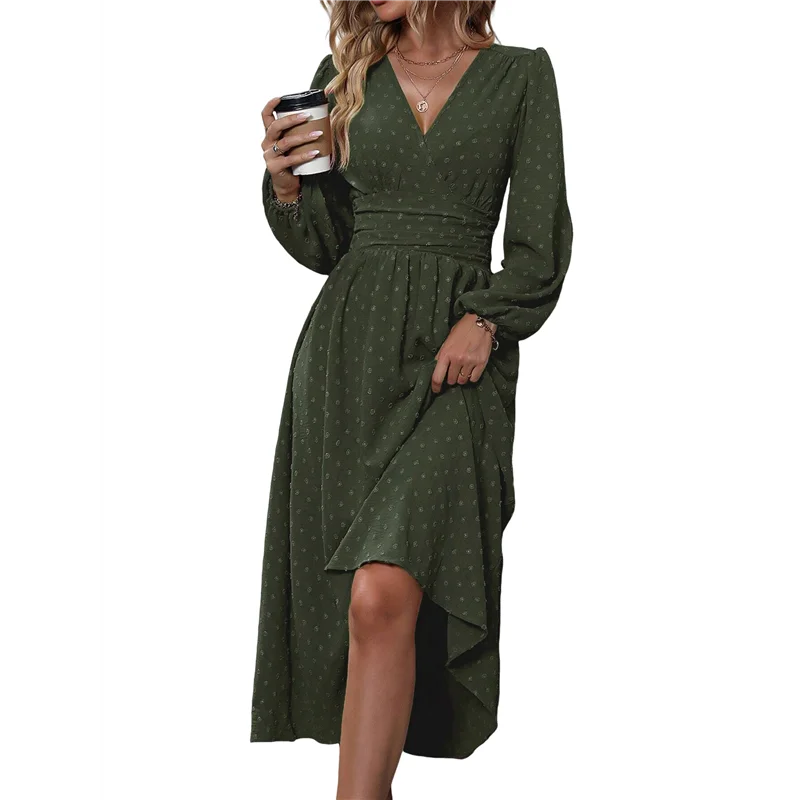 Sukienki maxi damskie na jesień, długi rękaw, dekolt w serek, wzór w kropki, wysoki stan, krój A, falbany, styl boho, długa sukienka na wakacje