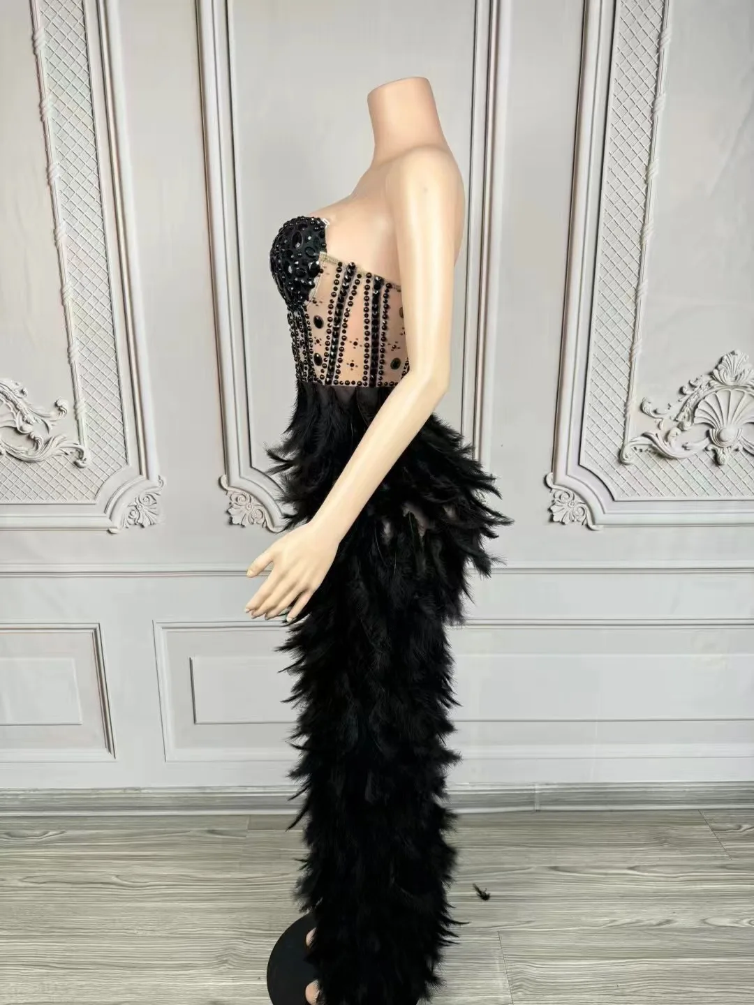 سباركلي أحجار الراين اللؤلؤ الريش فستان طويل المرأة مثير شبكة انظر من خلال عيد ميلاد احتفال مساء حفلة موسيقية فستان صورة تبادل لاطلاق النار ارتداء