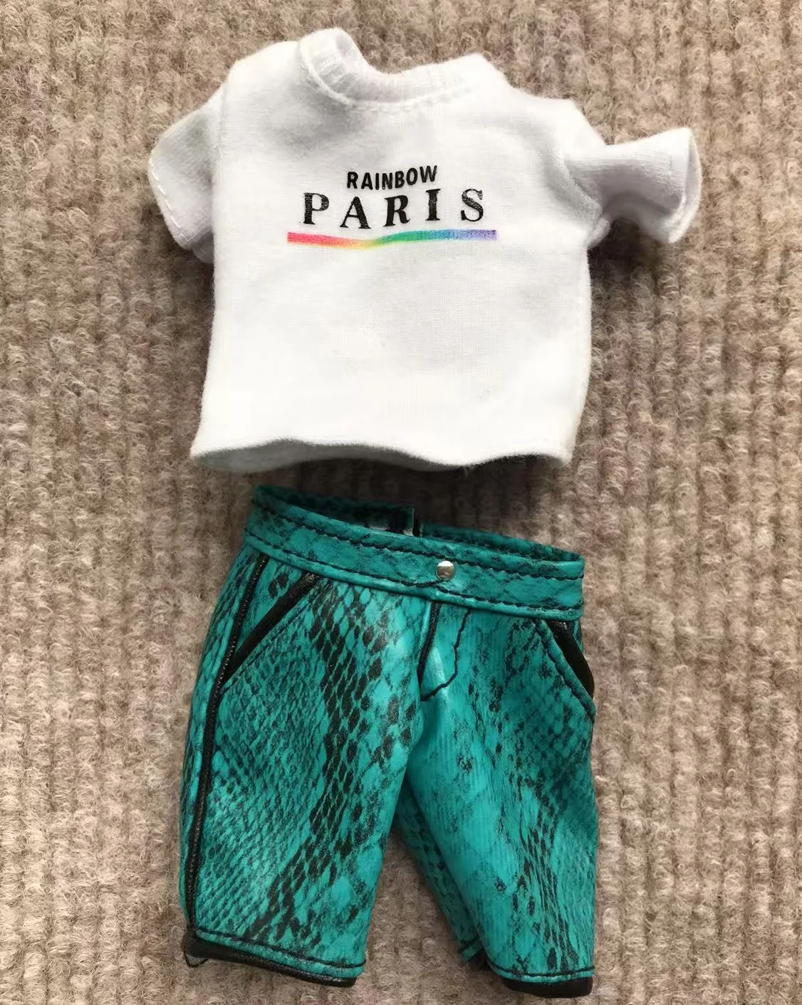 Rainbow ตุ๊กตาเสื้อกางเกง TShirt รองเท้ารองเท้าแตะตุ๊กตาอุปกรณ์เสริม 1/6 ตุ๊กตาชิ้นส่วนตกแต่ง