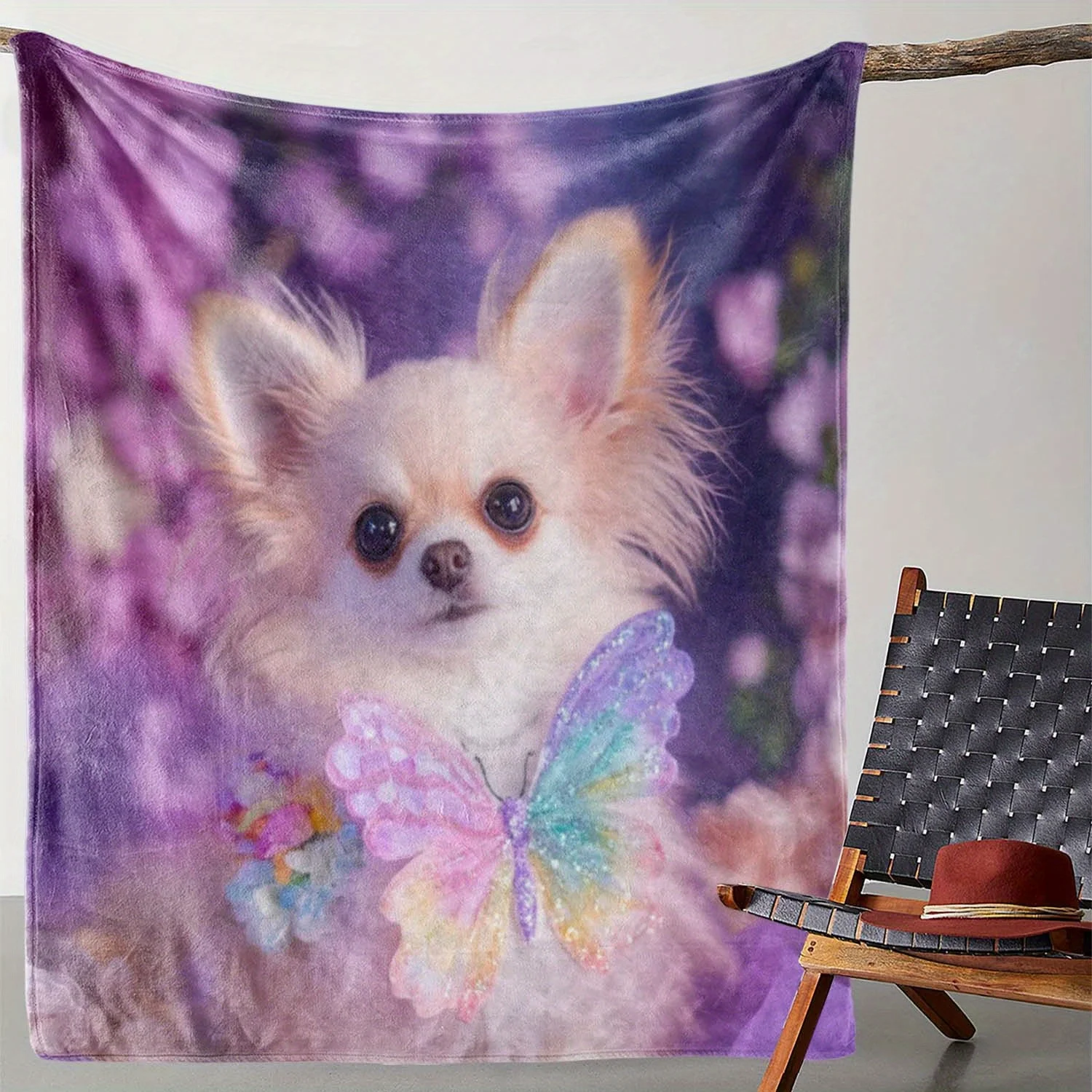 1pc Vintage Chihuahua & Butterfly Print Fleece Blanket - Ultra-Soft Plush All-Season Cozy Throw, Pastel Pink & Golden with Multi