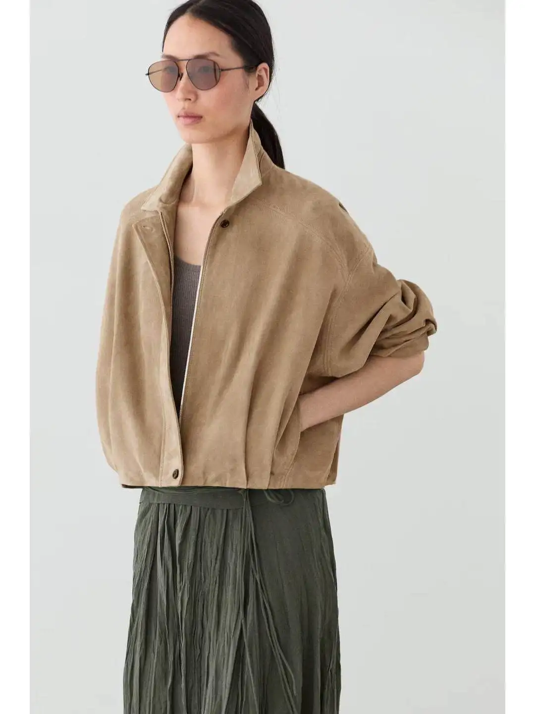 Summer Fashion Elastic Bottom Velvet Leather Short Jacket Women's Casual Style Zipper Closure Long Sleeve Polyester Fabric
