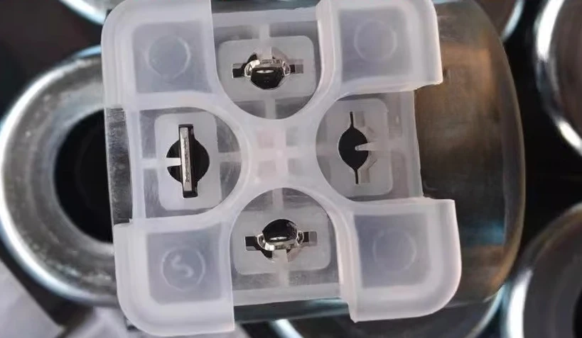 

Генеральный агент Оригинальная немецкая катушка электромагнитного клапана R901370939 R900021389