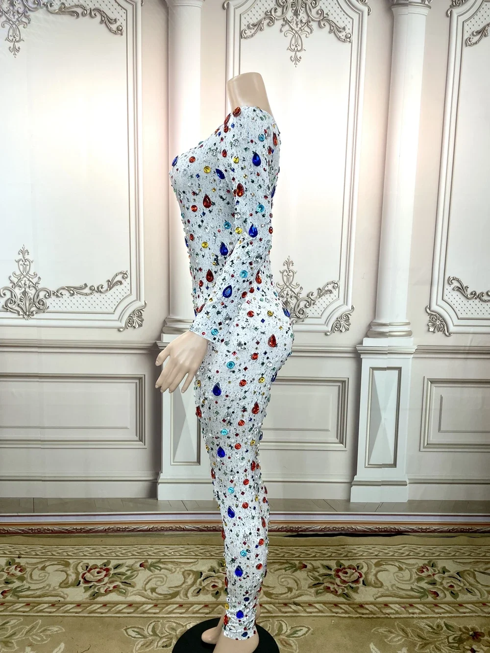 جديد المنحدر الكتف سباركلي الراين بذلة سيدة مساء حفلة موسيقية بلورات الزي عيد ميلاد احتفال السروال القصير المرحلة ارتداء