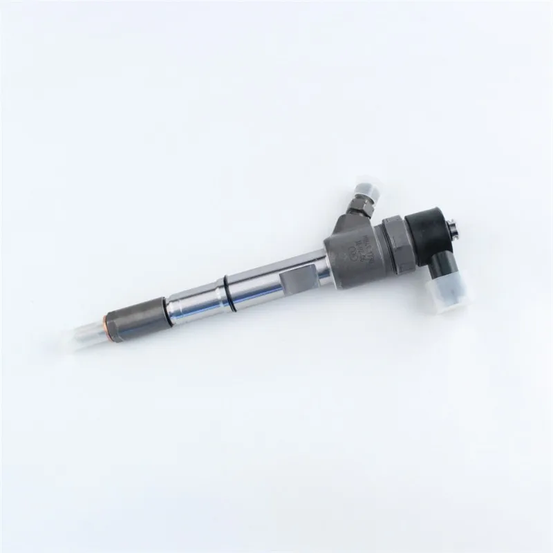 0445110636, 0445110048 The new EFI common rail injector is suitable for Mitsubishi ME222914 Mercedes Benz ME226718 with good