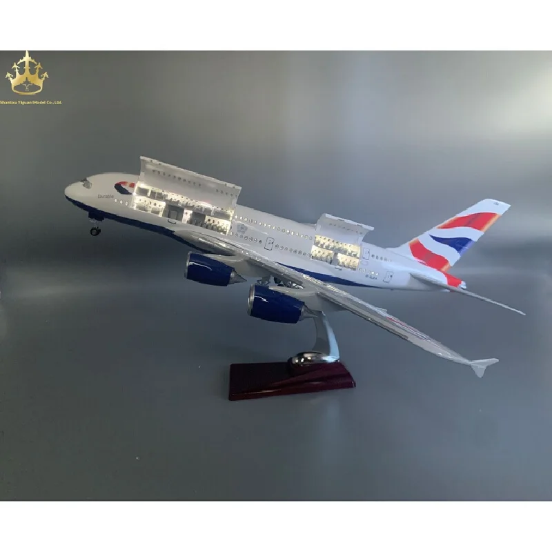 

Модель самолета British Airways Airbus A380 в масштабе 1:160 с открывающимися дверями, светодиодной подсветкой и выдвижным шасси - детализированная статическая модель для демонстрации