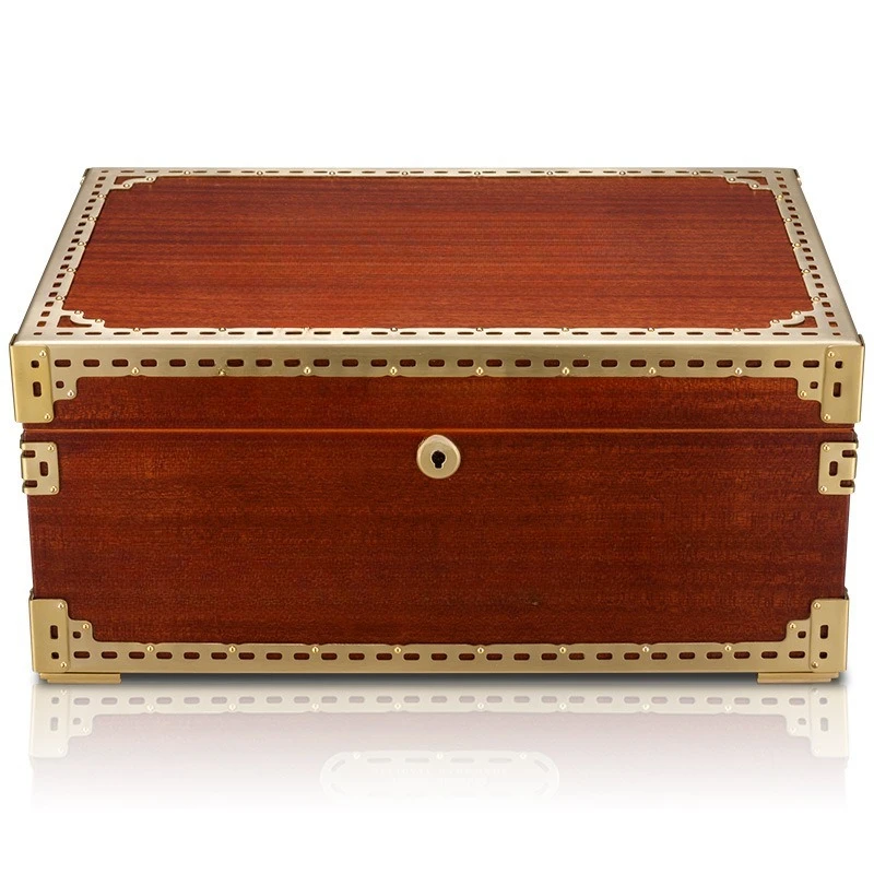 Cigar Box Pear Solid Wood Cigar Moisturizer Cigar Utensils Professional Storage and Maintenance  Box