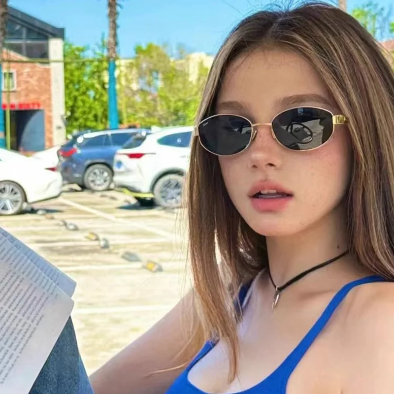 كوريا الجديدة البيضاوي سبيكة النظارات الشمسية النساء INS الشارع النار ظلة نظارات الغبار يندبروف ركوب نظارات UV400 النظارات الشمسية #2