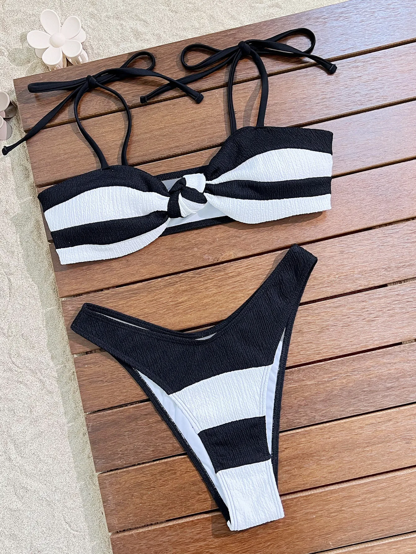 Sexy frente nó biquínis define duas peças branco preto retalhos gravata maiôs maiô praia outfits banho biquini tankini