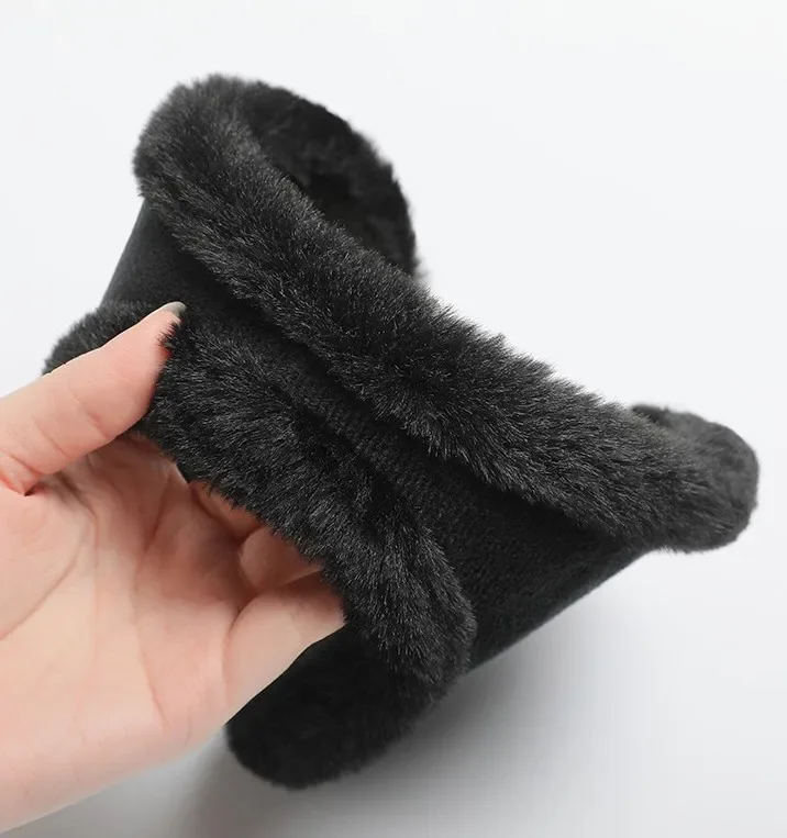 柔らかく暖かいイヤーマスクプロテクター厚いぬいぐるみアウトドアスポーツ冬用イヤーマフ、イヤホン付き男性用音楽ウォーマー