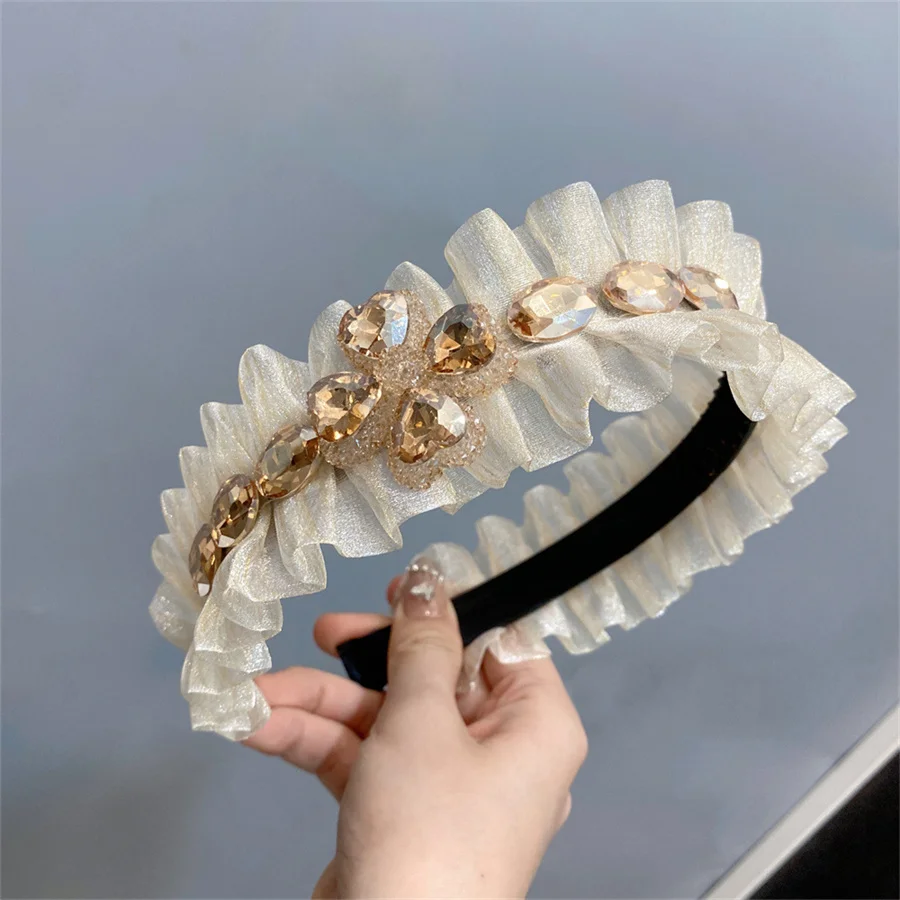 New style ruffled rhinestone headband, light luxury, full diamond pleated wide-brimmed headband, high-end retro hair accessory