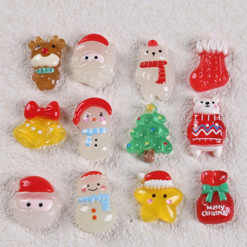

New Fashion Festive Christmas Shoe Charms Set ABS Material Cute Holiday Themed DIY Pendants Compatible with Sandals Decoration