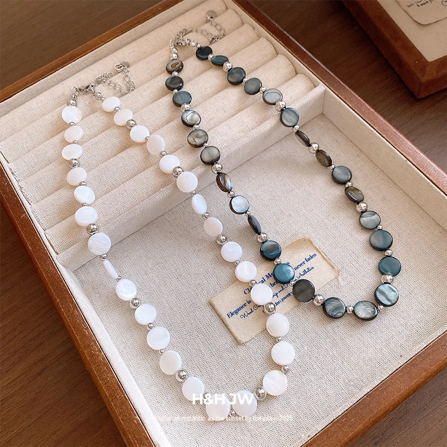 Shell bead necklace for women, simple and fashionable collarbone chain, light luxury, high-end feel, necklace design sense