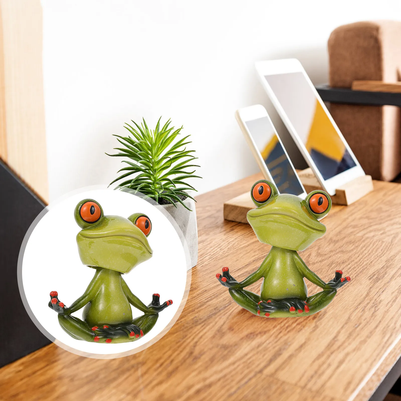 

1Pcs Resin Meditation Frog Shape Adornment Car Balcony Garden Desktop Decoration Compact Resin Craft Home Decor
