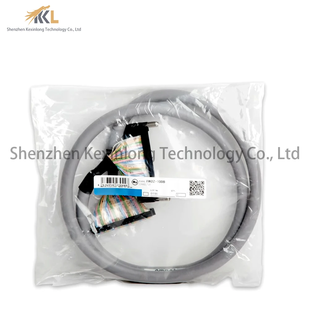 

XW2Z-100B New PLC programmable I/O module cable