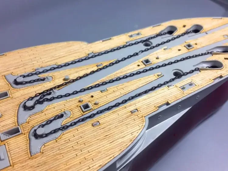 

Chuanyu CY20002 1/200 Arizona/Namu Deck， for Trumpeter 03701 with old anchor chain, DIY