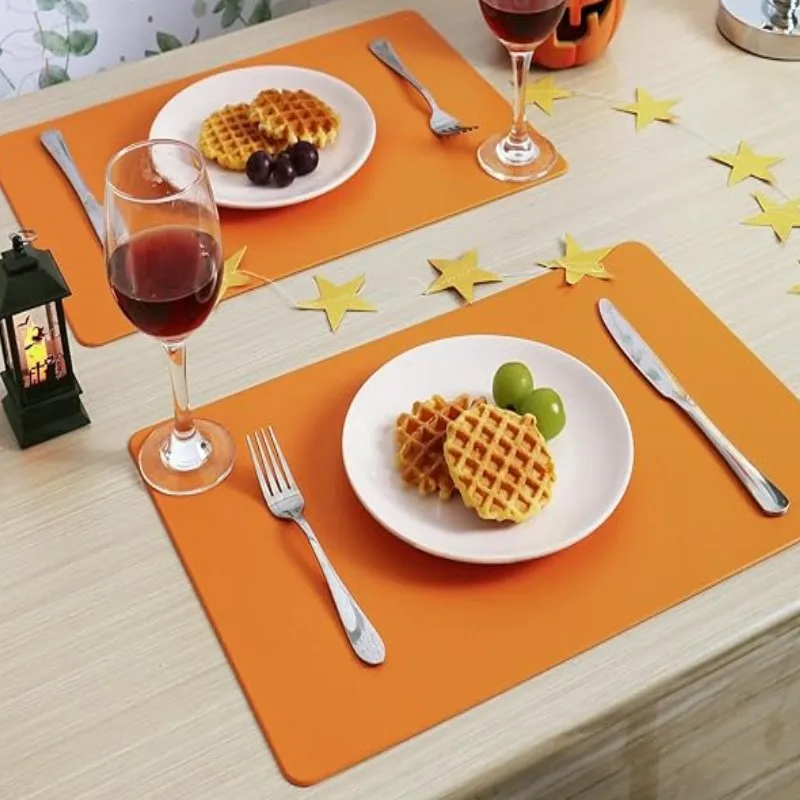 1/4/6 Stück rechteckige Tischsets, quadratisches PU-Leder, Tischset, hitzebeständig, Küchentischmatte, wasserdicht und abwischbar, Party-Dekoration, Orange
