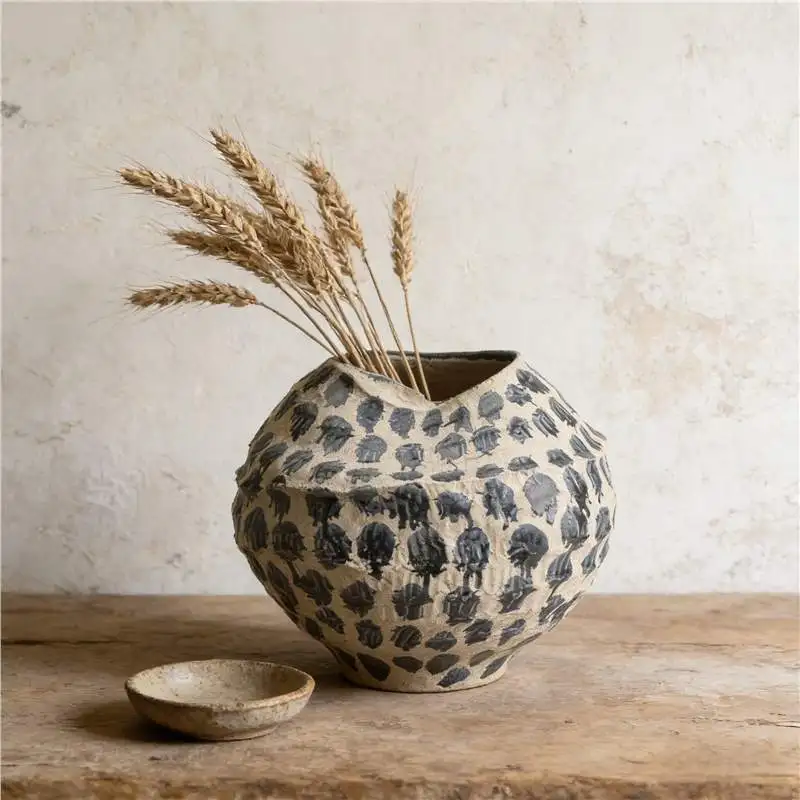 Wabi-sabi wind  ceramic vase hand-painted polka dot big belly ornament living room homestay decoration flower arrangement device
