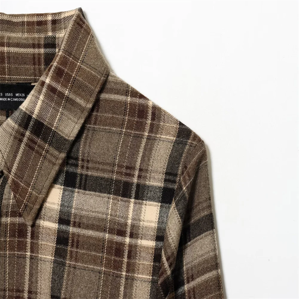 Winter new fashionable and stylish casual slim fit plaid long sleeved shirt for women, cinched waist to show off weight