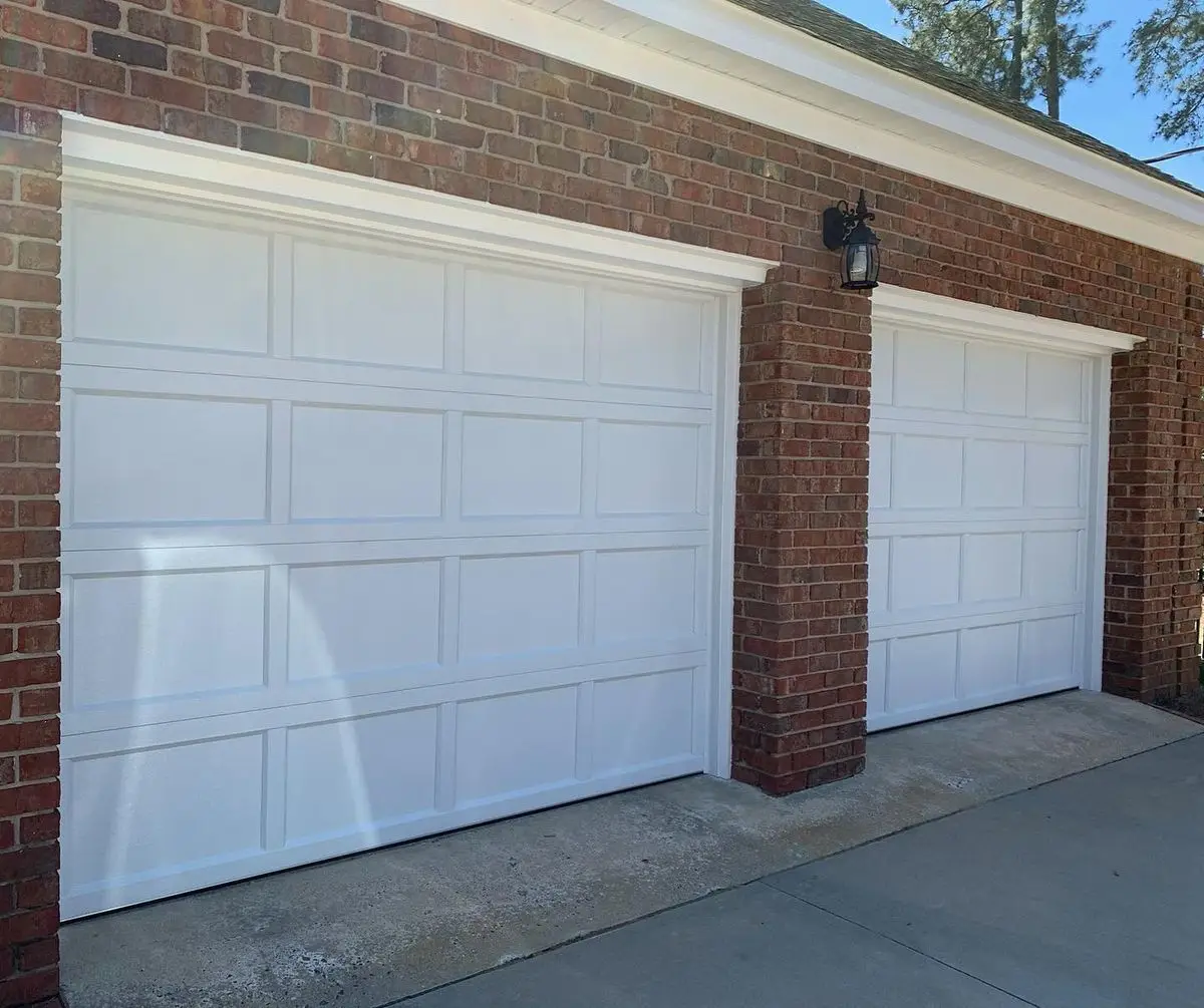 

Automatic Remote Control Garage Door with Aluminum Frame Industrial Sectional Overhead Lifting Design Garage Door for House