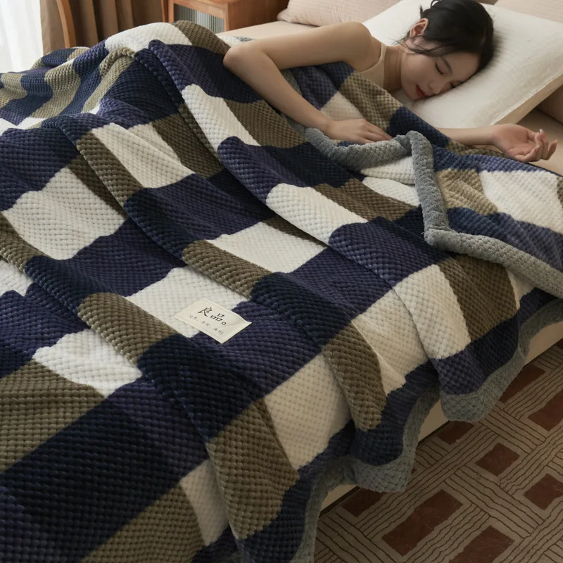 20233 New Soft Winter Warm Blanket Artificial Lamb Cashmere Weighted Blankets for Beds Cozy Thicker Warmth Quilt Comforter