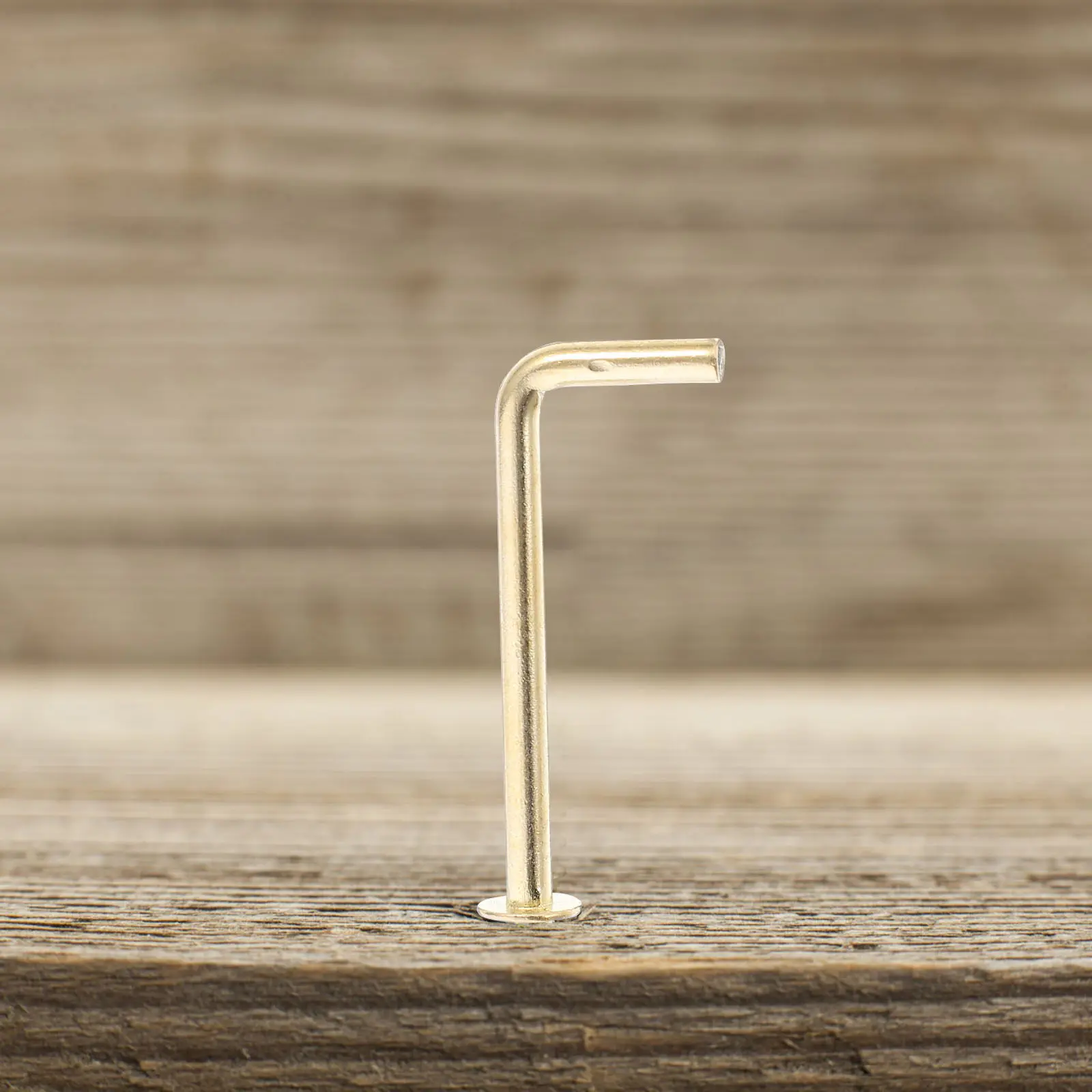 20Pcs L-Shaped Metal Screw Hooks Sturdy Right Angle Hanging Hooks for Photos Frames Tools Home Improvement Workshop Supplies