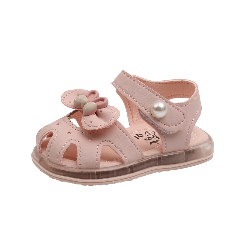 Nuovi sandali estivi per bambini Baotou, scarpe con lanterna a fiori piccoli, scarpe da principessa Casual, scarpe da ragazza colorate illuminate