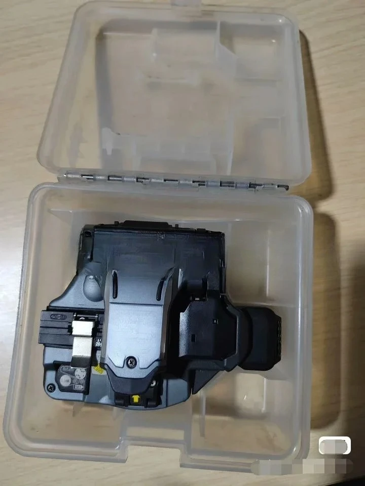

Оптический скалыватель Fujikura CT50 (CT-50), 1 шт., НОВИНКА