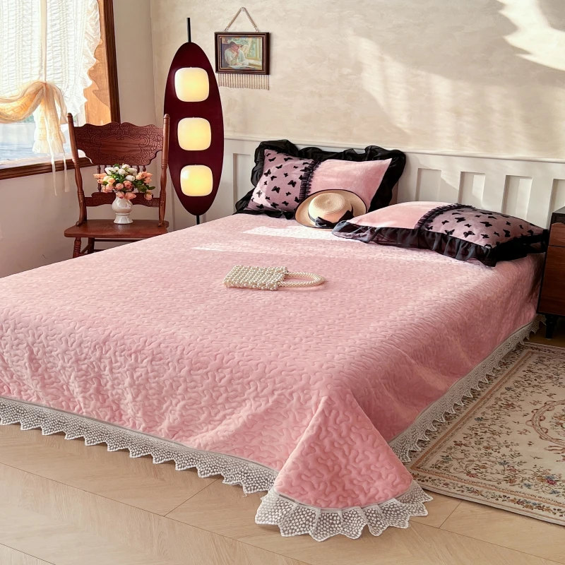 

2025 new solid color thickened milk fleece butterfly lace bed cover lace padded bed cover three-piece coral fleece