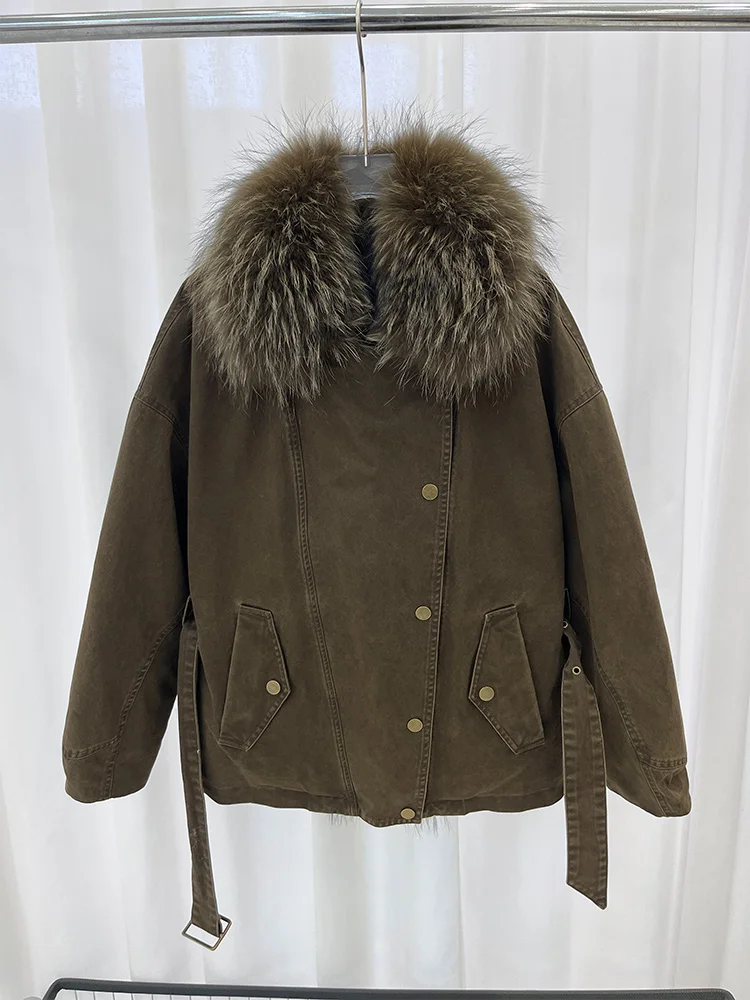 เสื้อแจ็คเก็ตพาร์กาสำหรับผู้หญิงฤดูหนาวสุดหรู บุขนเป็ดแท้ คอปกขนสุนัขจิ้งจอกและแรคคูน  เสื้อโค้ทเดนิมหนาสำหรับผู้หญิง