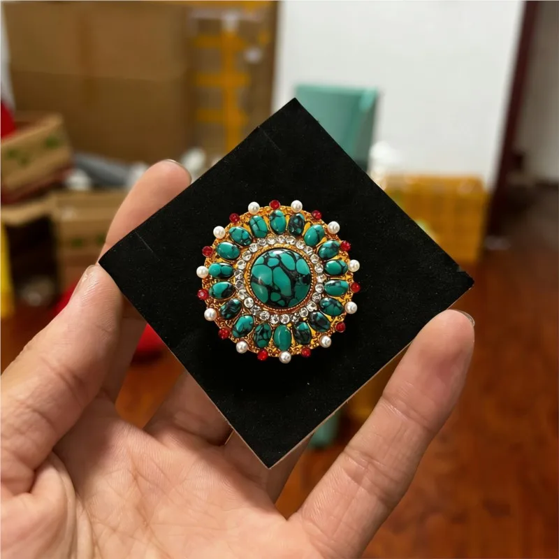 Chinese Tibetan Butterfly Brooch Chest Flower Coat Pin Fashion Clothing Accessories