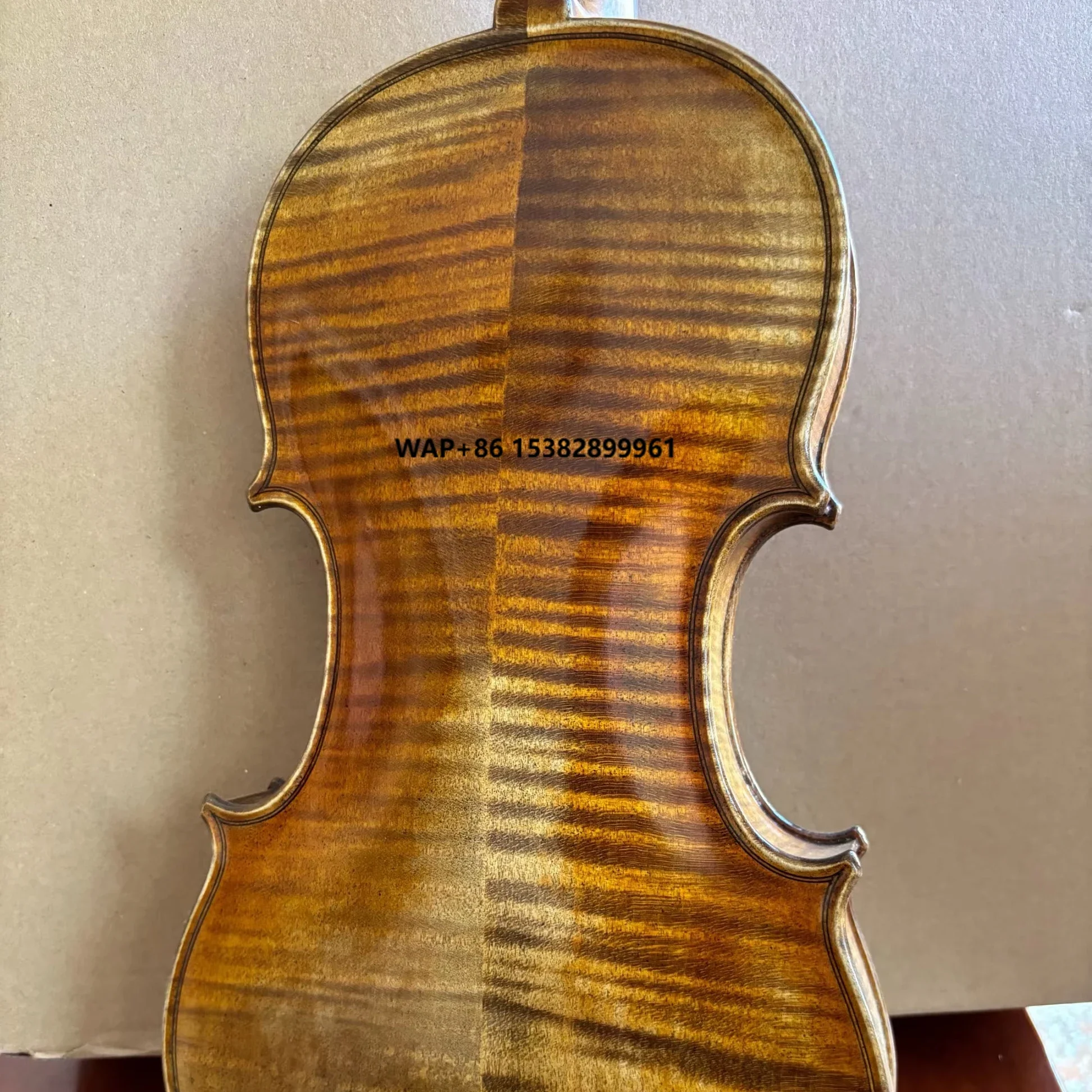 

High Quality 4/4 Handmade Violin Solid Spruce Flamed Maple Great Sound Wholesale Price Accept OEM Spirit Varnish