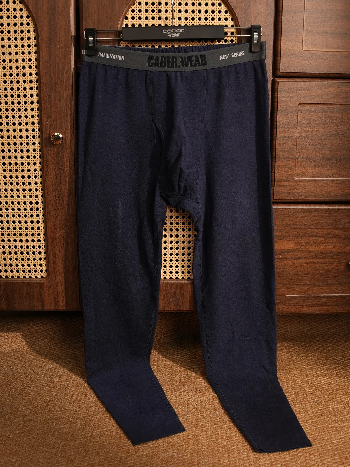 新しいメンズサーマルフリースウォームパンツ秋冬両面起毛スリムフィットベースレイヤー快適なぴったりフィット中厚ベルベット