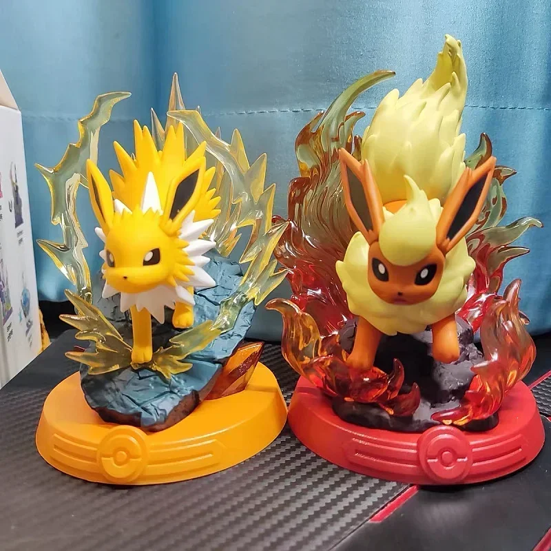 Figurine Pokémon Eeveelution, figurine d'anime SylLion Vaporeon, modèle Eeveelution, jouet cadeau, en stock