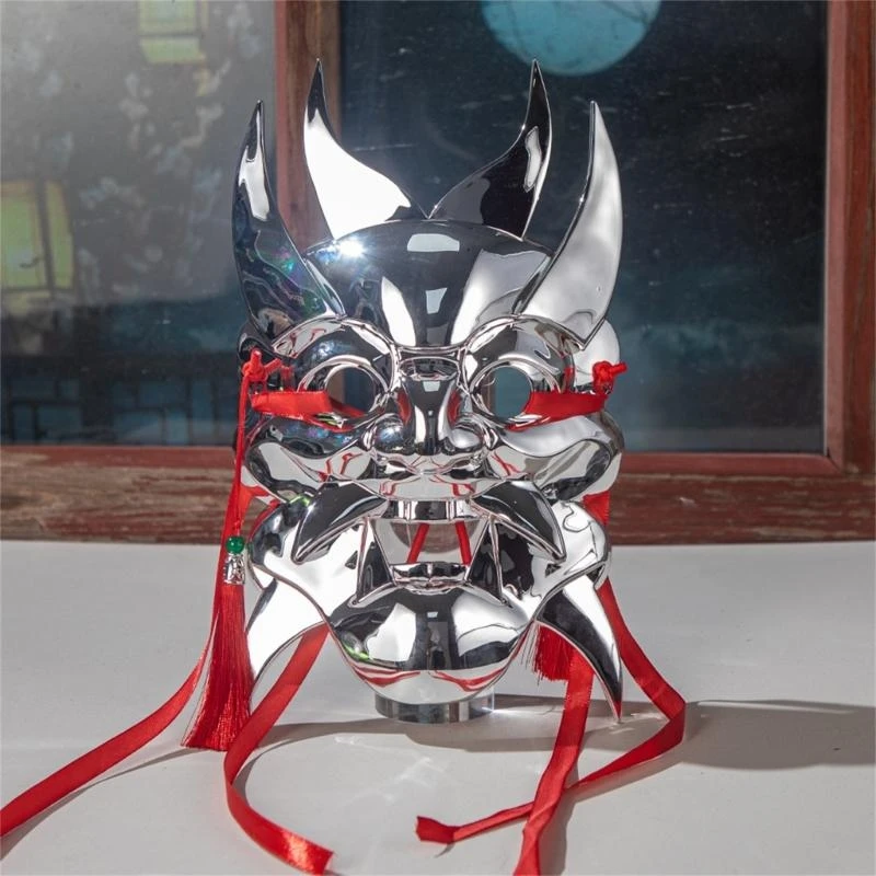 Máscara mascarada metálica Marca completa Full Mask Halloween Accesorios cosplay para mujeres adultas Hombres Mascarada