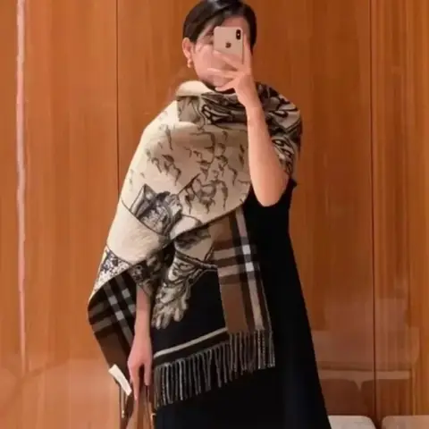 핫 프린트 스카프 럭셔리 Bufanda 머플러 여성 Pashmina 캐시미어 블렌드 Echarpes Bigsize Poncho Kerchief 자수 케이프 랩 목도리