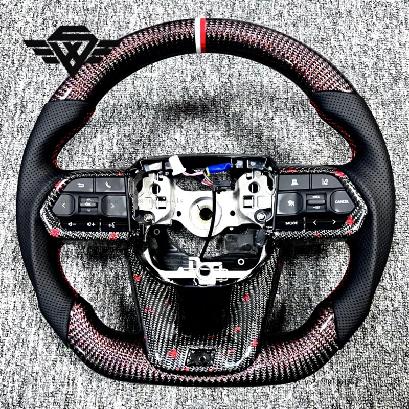 Direct Sales Car Steering Wheel Suitable for Toyota Hilux Fortuner LC300 LC200 LC250