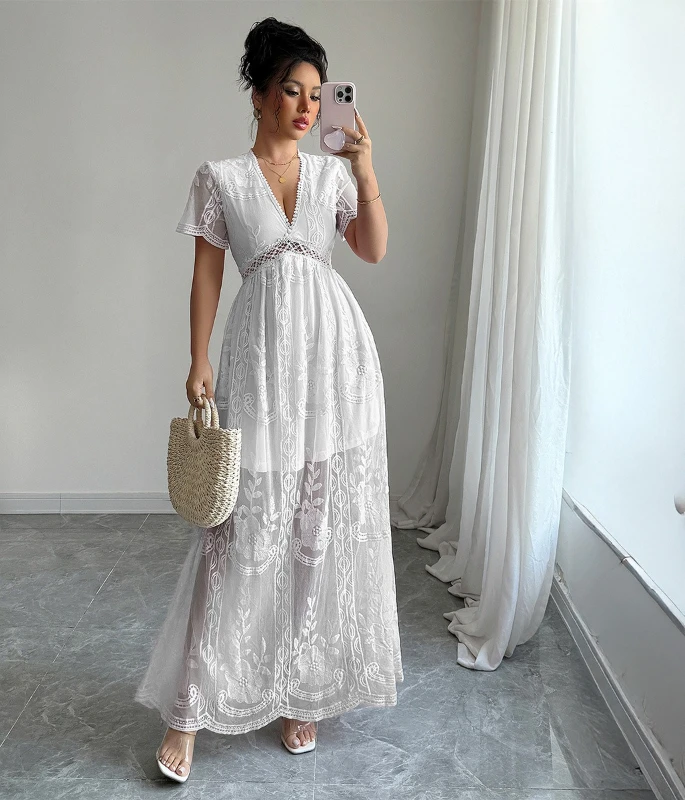 

Elegant European and American style lace hollow short sleeved long skirt dress, women's new style