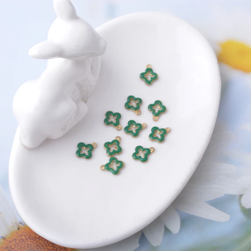 30 Stück Kupfer Beidseitig Emaillierte Pflaumenblüten-Anhänger Mini-Kreuz-Perlen Damen Halskette Ohrringe Anhänger DIY Schmuckzubehör – Detail 12