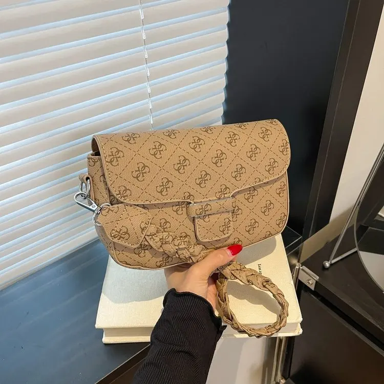 

Commute Large Capacity Women Bag 2026 New Vintage High-end Backpack Shoulder Tote Bag