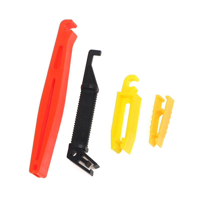 4 Pcs/Set Universal Blade Fuse Puller Automobile Fuse Clip Tool Extractor Removal Security Accessories for Car Fuse Holder