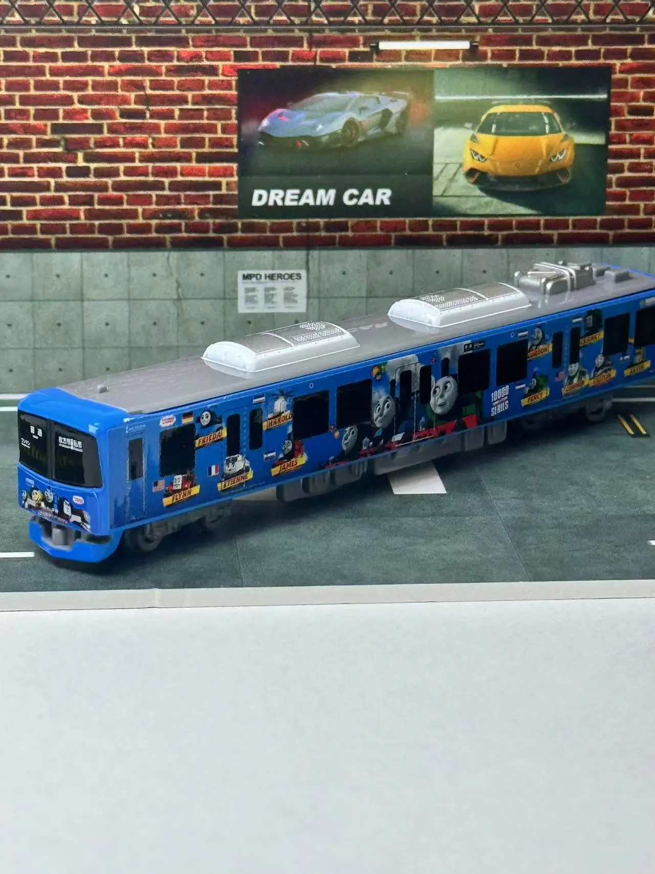 Takara Tomy Tomica Long Type No.124 Keihan Train Thomas the Tank Engine 2020 Alloy Diecast Metal Vehicle Model Toy Gift for Boys view 4