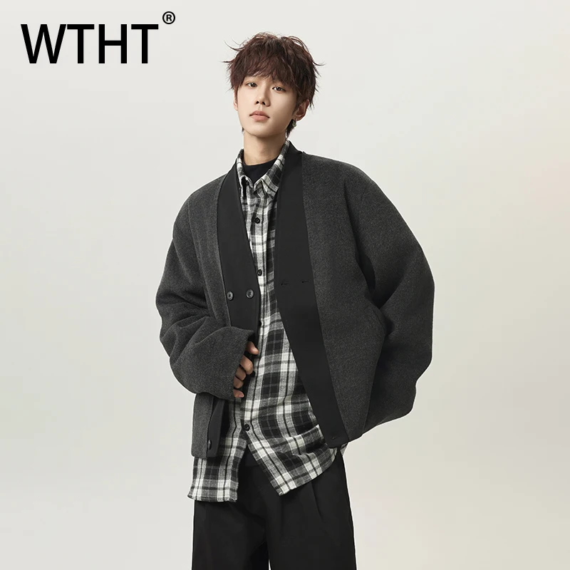 WTHT Fashion 2026 Spring Men's Spliced Fake Two-pieve Design Coats Trendy V-neck Double Buckle Jackets Male 2A2714