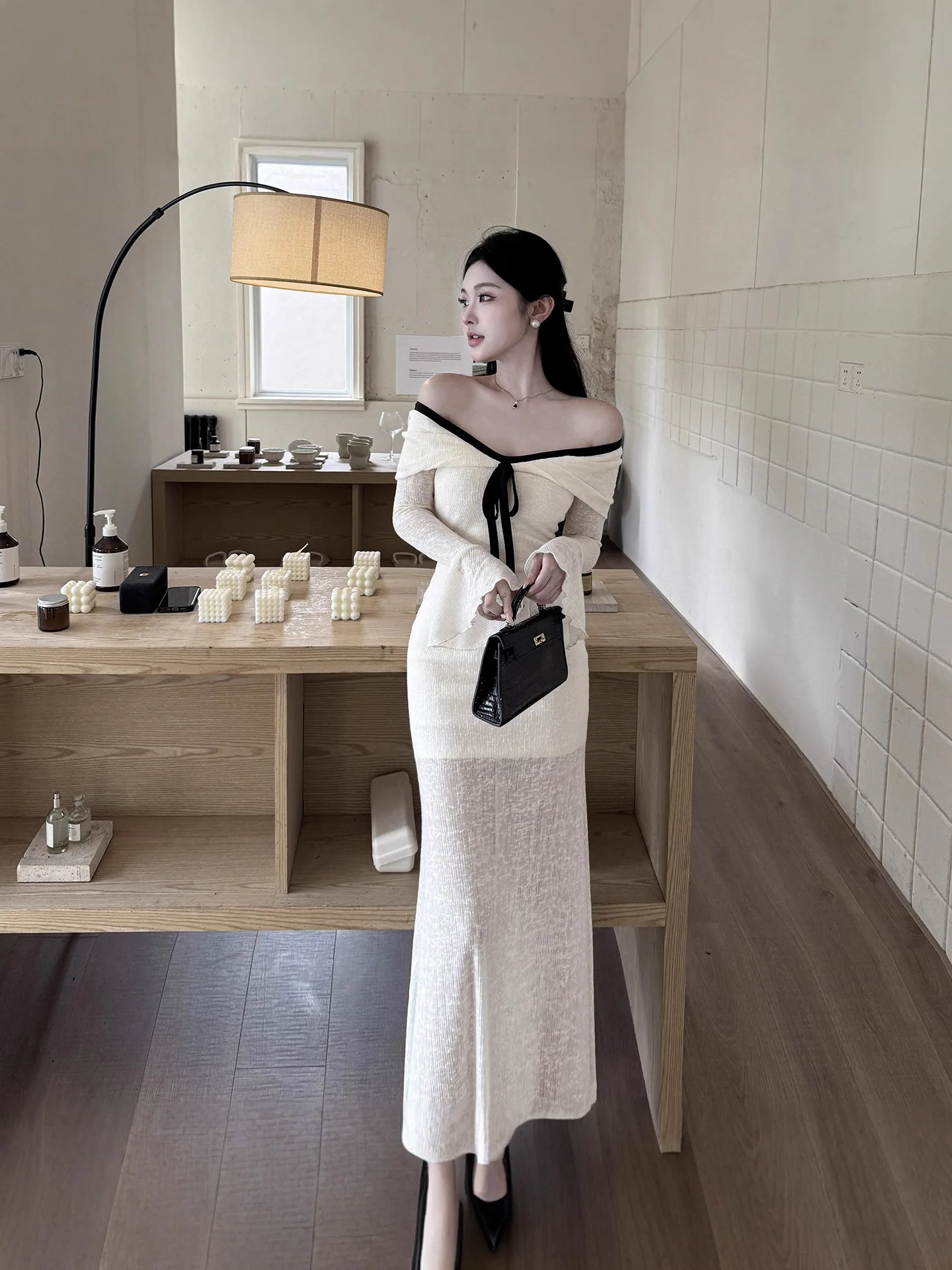 フランス製 オフショルダー レース スプライス ホワイト ボディコン マキシドレス シック セクシー ワンショルダー ベルスリーブ フォーマル パーティー ガウン ローブ