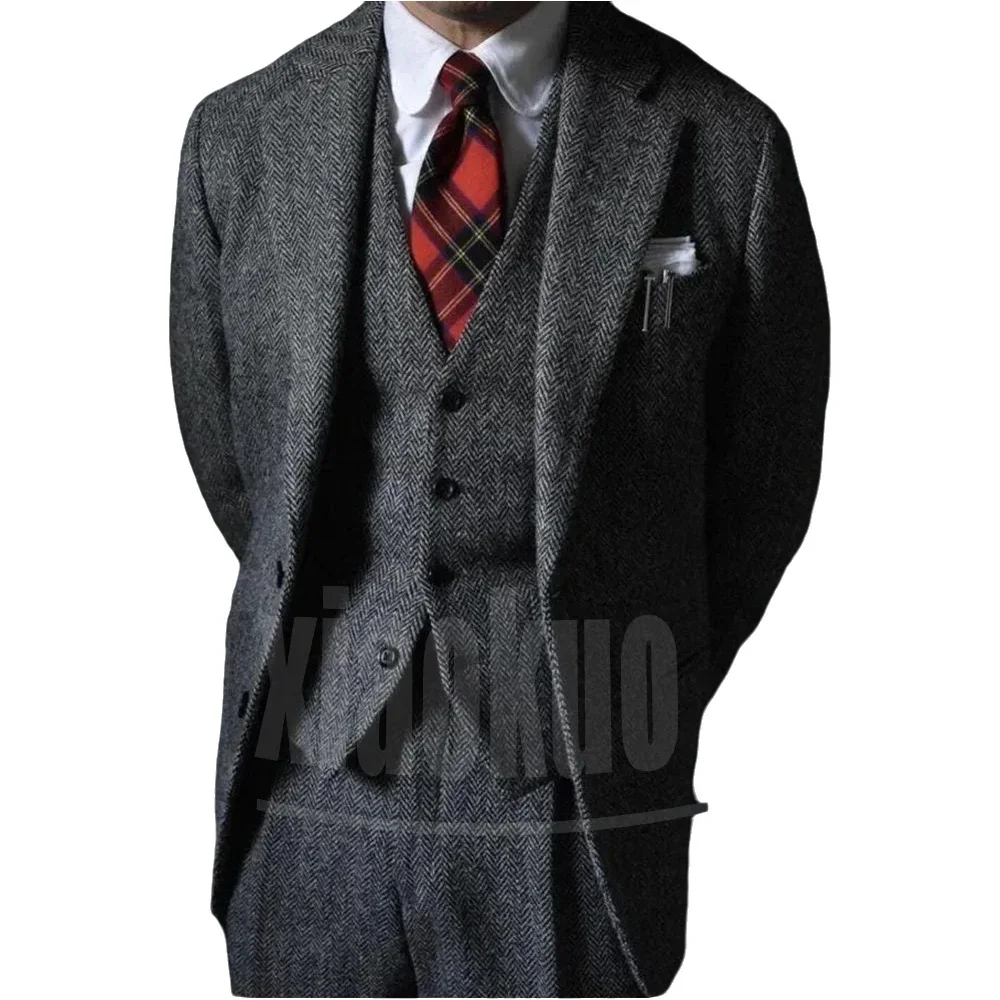 رمادي متعرجة الرجال الدعاوى 3 قطعة واحدة الصدر خمر تويد الملابس موضة الأعمال الرسمية الزفاف الكلاسيكية الذكور البدلة