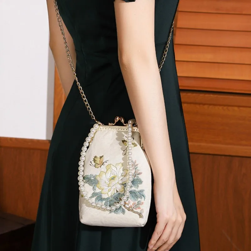 Johnature 2024 New Exquisite Embroidered Silk Pearl Handbag Women Versatile Antique Cheongsam Bag Lady Mini Shoulder Bags