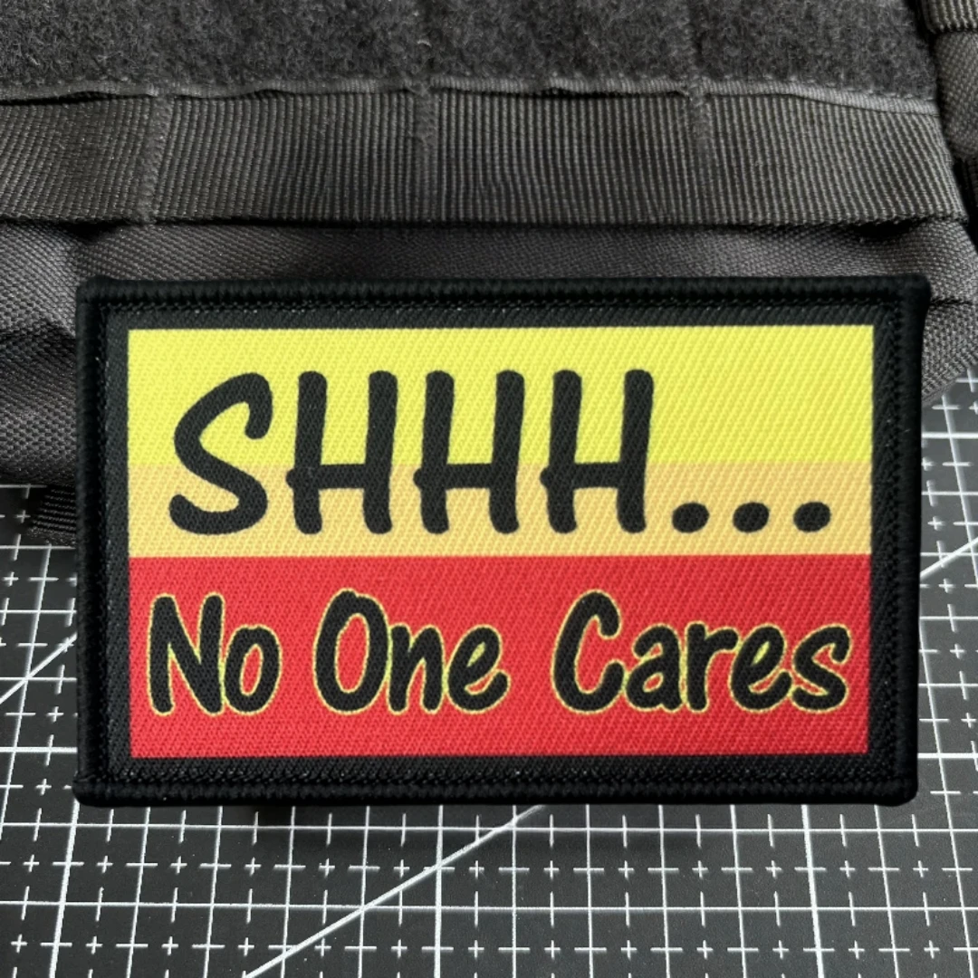 Parche táctico No One Cares – Brazalete militar Velcro parche - imagen 2